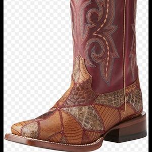 Women’s Ariat boot